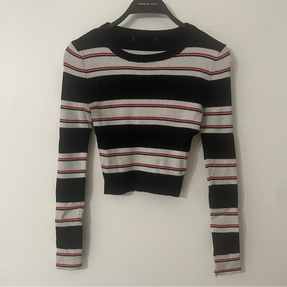 Long Sleeve Knit Striped Crop